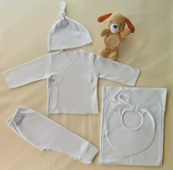 Set de Recibimiento RN 0 a 3 Meses Conjunto 5 piezas Blanco Algodón Pima Línea "Mimando un Nuevo Corazón"